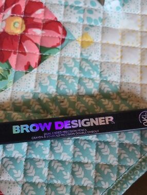 Brow Designer Dual-Ended Precision Pencil - Black